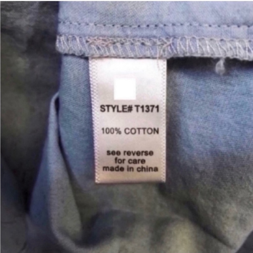 Classic Chambray Button Down Top NWT - image 4